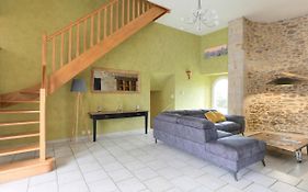 Tour Des Alleux - Maison De Maitre Pour 6