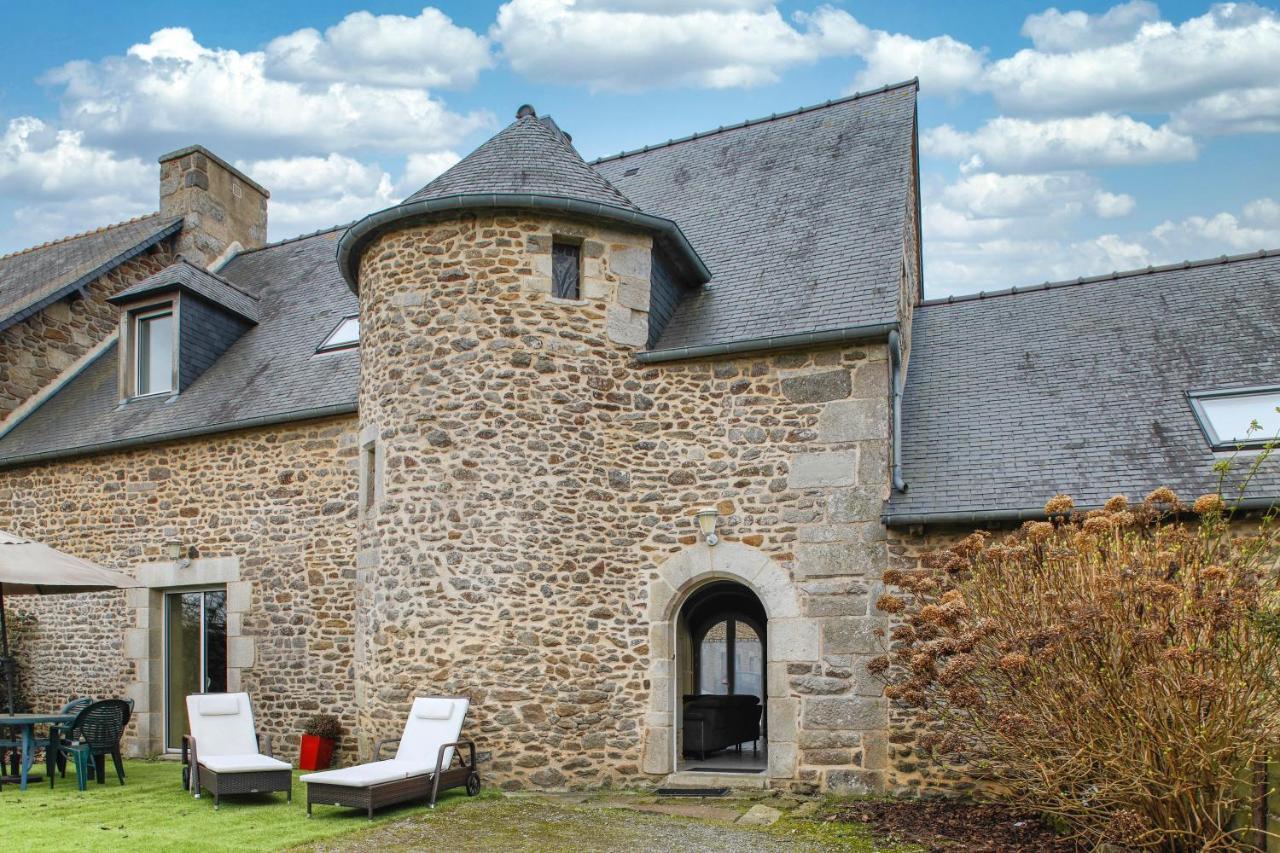 Tour Des Alleux - Maison De Maitre Pour 6 Taden Extérieur photo