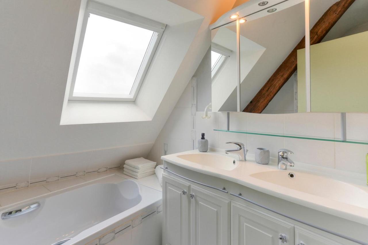 Tour Des Alleux - Maison De Maitre Pour 6 Taden Extérieur photo